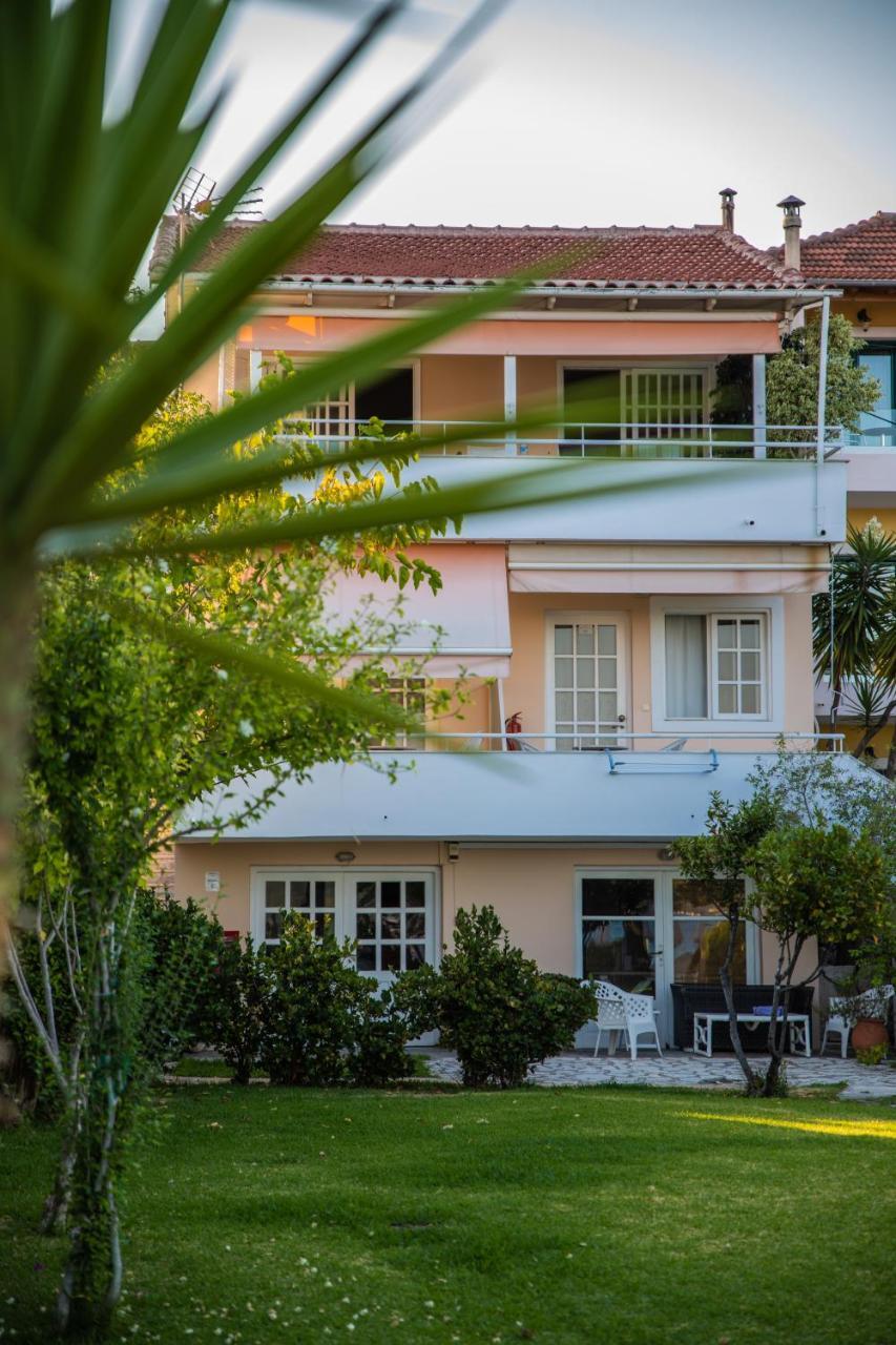 Elati Beach Aparthotel Nydri  Ngoại thất bức ảnh