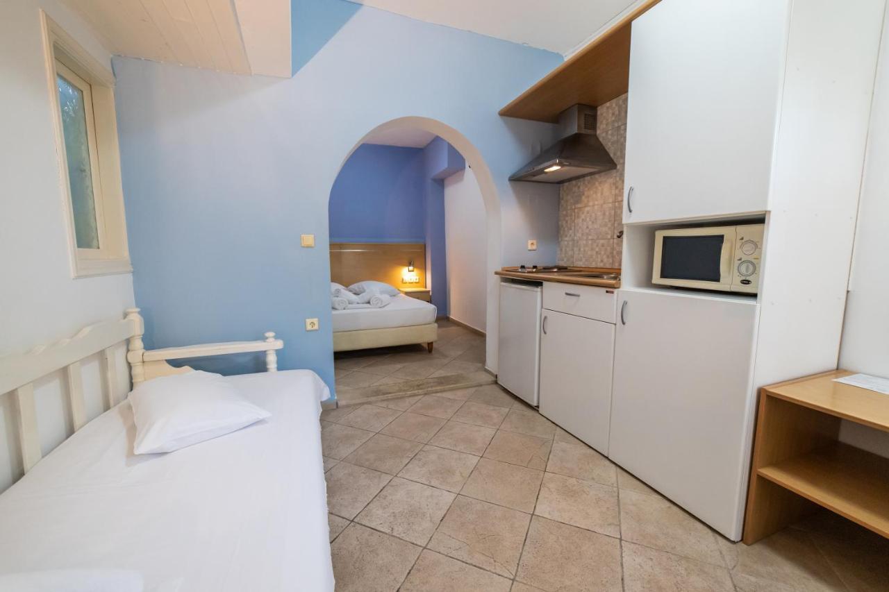 Elati Beach Aparthotel Nydri  Ngoại thất bức ảnh